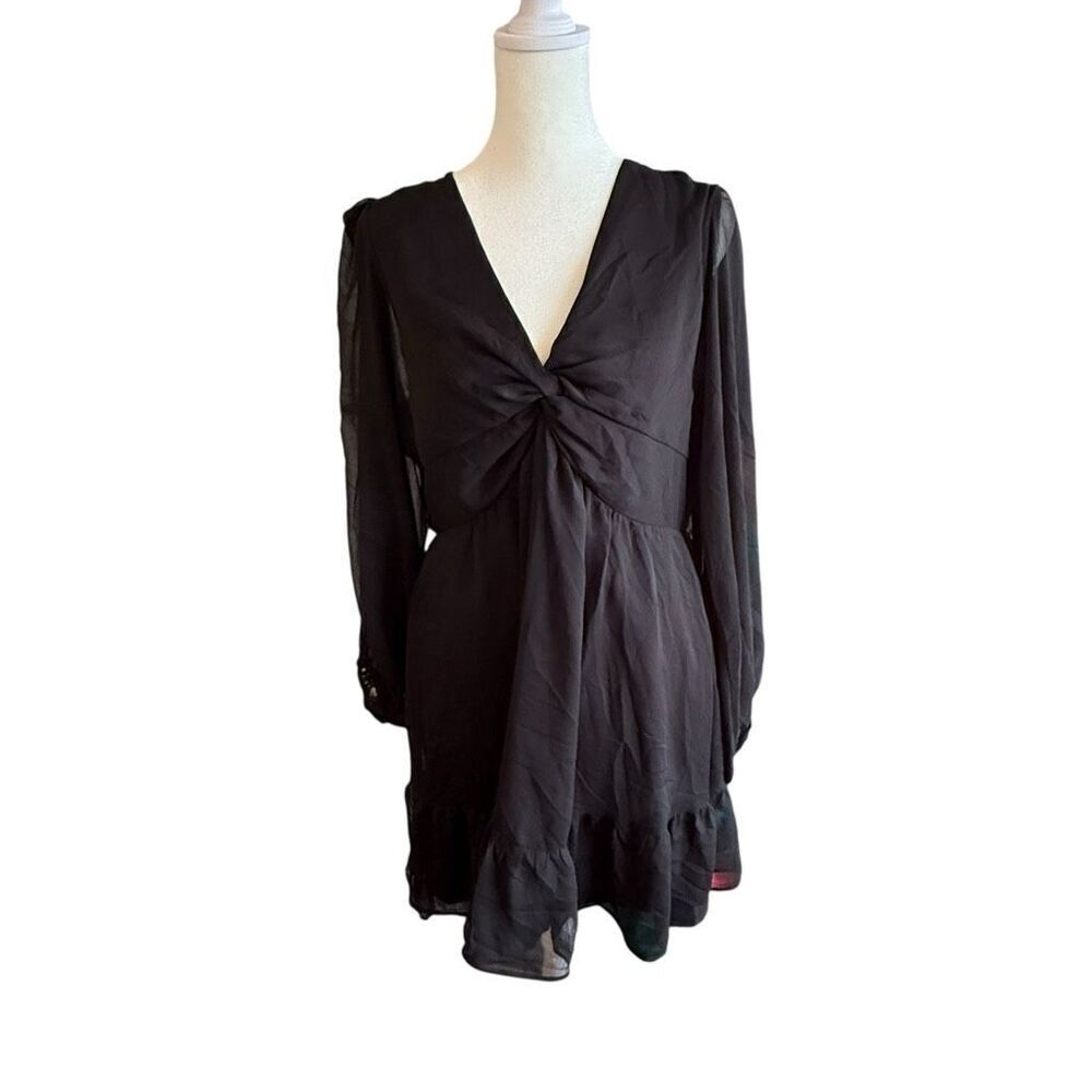 Express size medium black dress new with tags